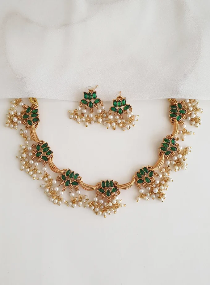 NECKLACE-A1117 GREEN