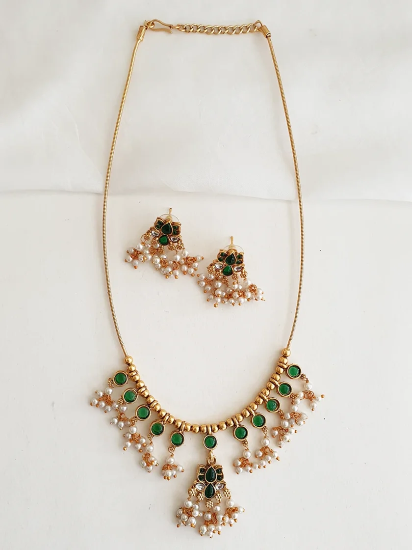 NECKLACE-A1543 GREEN