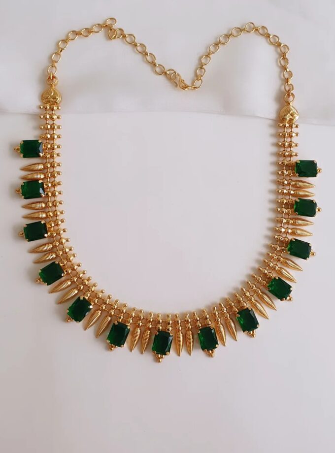 SUFI MULLA NECKLACE-A1804 GREEN