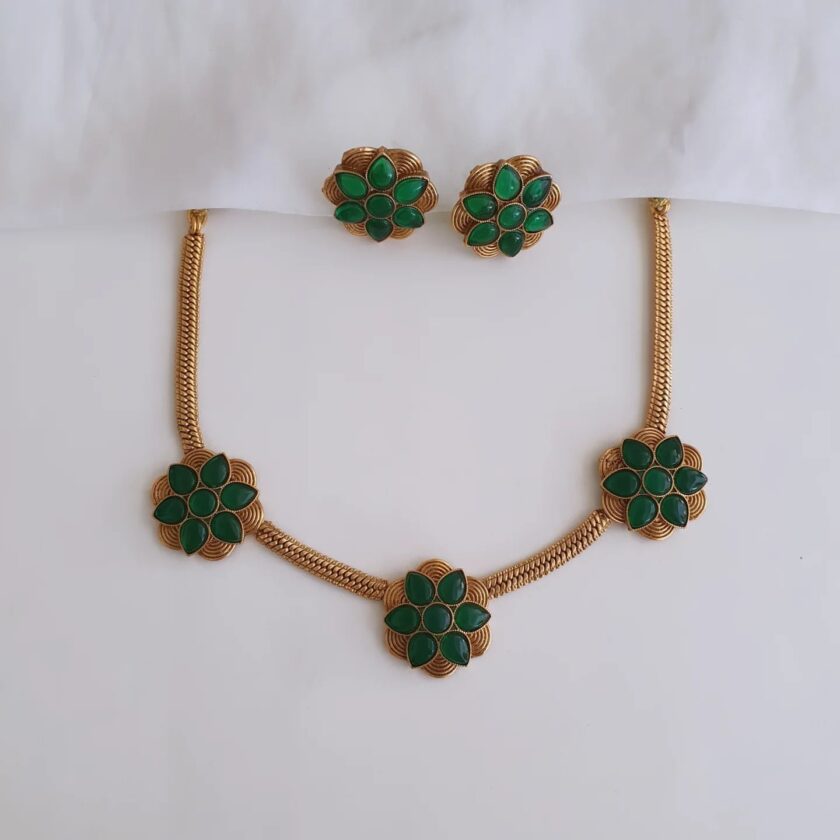NECKLACE-A1872 GREEN