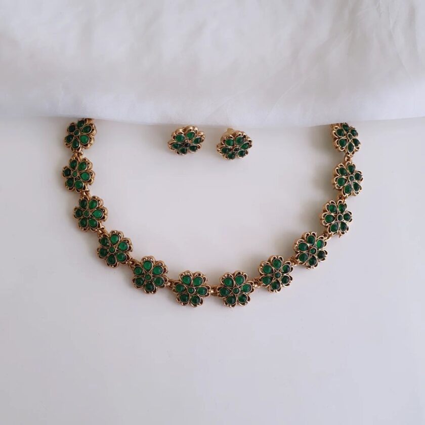 NECKLACE-A1971 GREEN