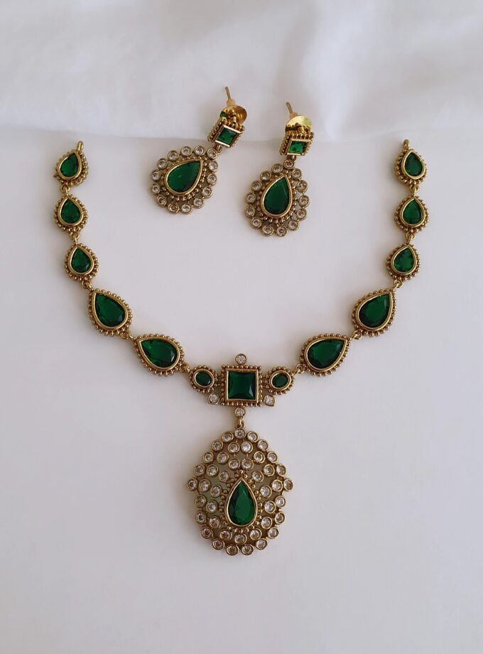 AD STONE NECKLACE-A2312