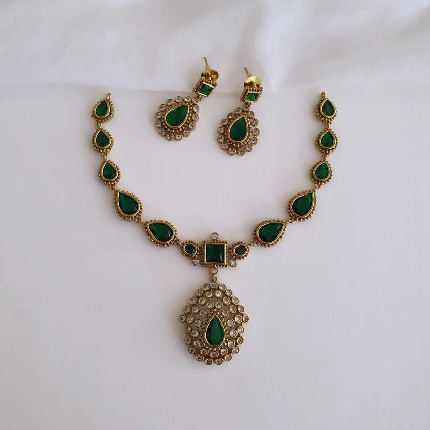 AD STONE NECKLACE-A2312