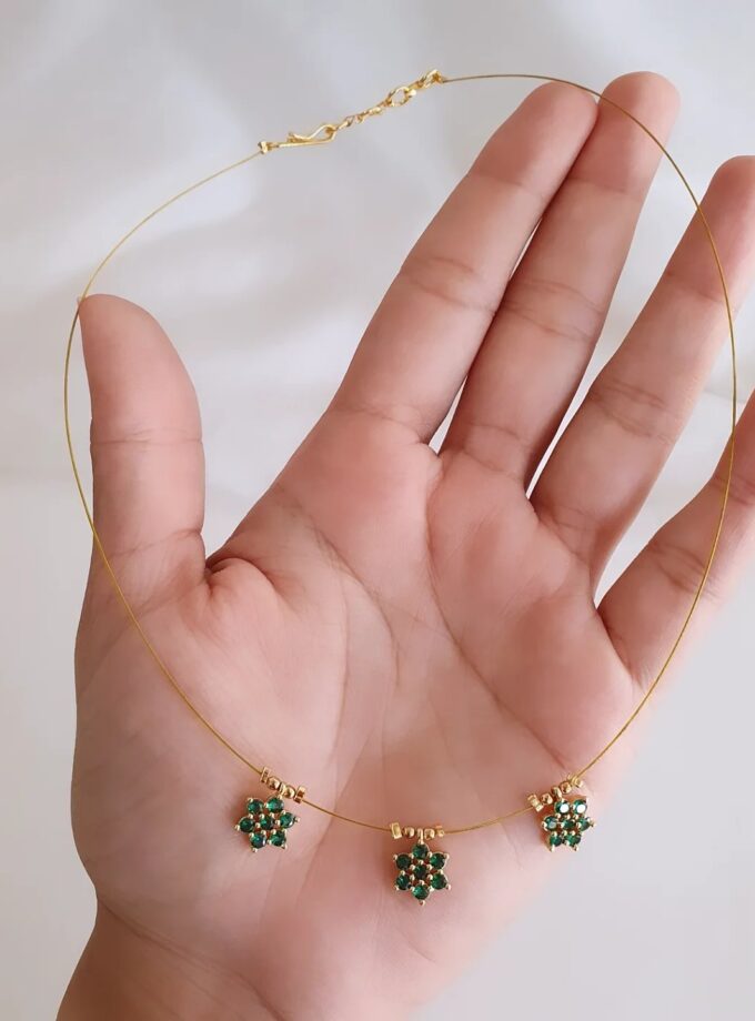 INVISIBLE FLOWER AD-A2313 GREEN
