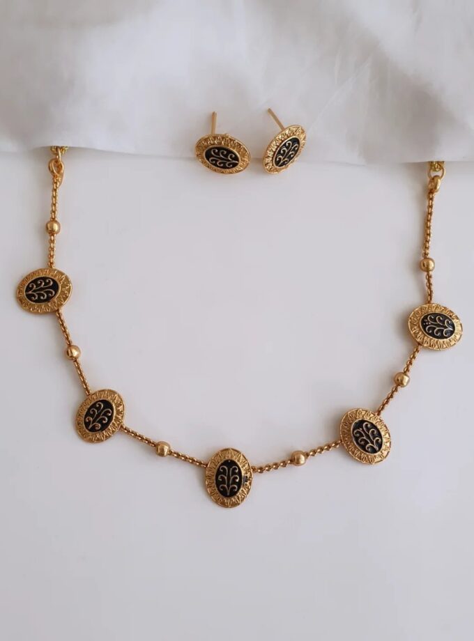 NECKLACE-A1958 BLACK