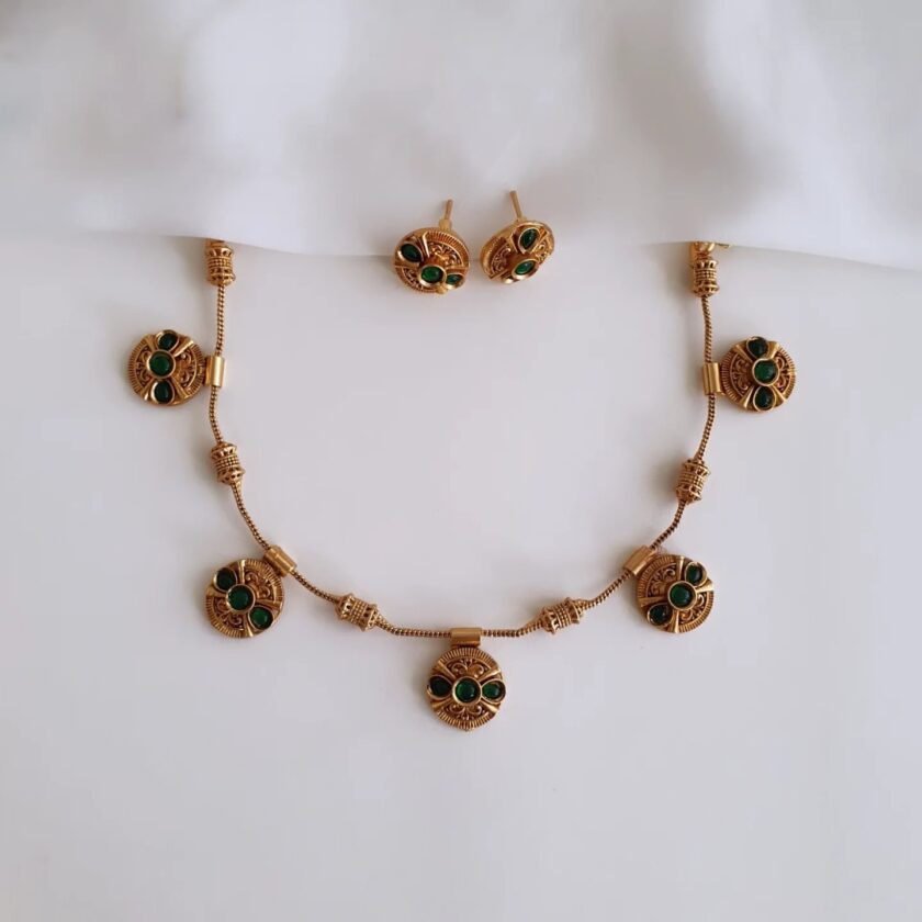 NECKLACE(T)-A2380 GREEN