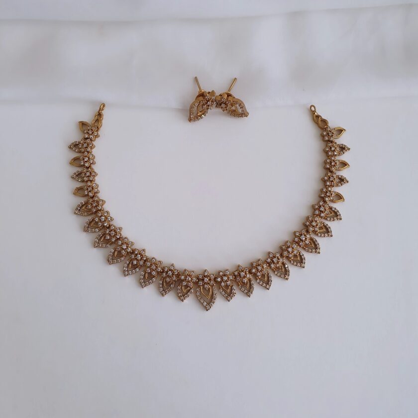 NECKLACE AD STONE(R)-A2389