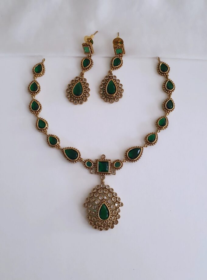 AD STONE NECKLACE(S)-A2312