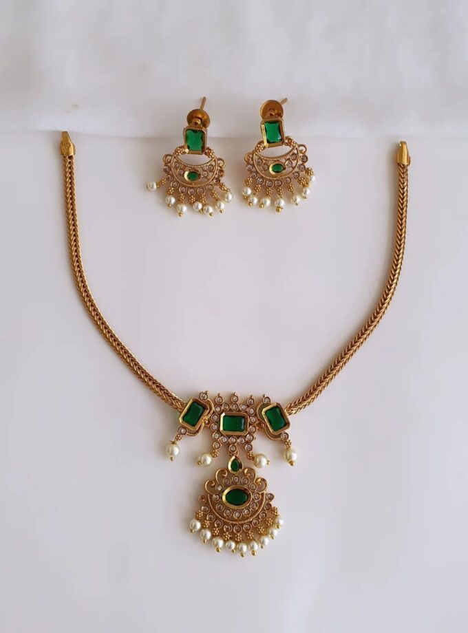 NECKLACE AD STONE(R)-A2410 GREEN