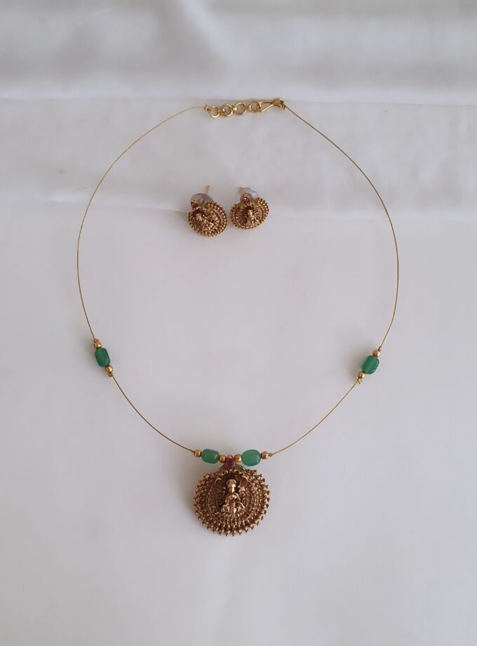 INVISIBLE CHAIN-A2416