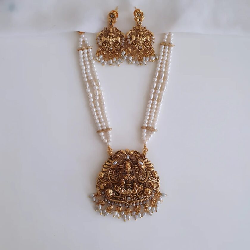 SHORT HAARAM-A2452 PEARL