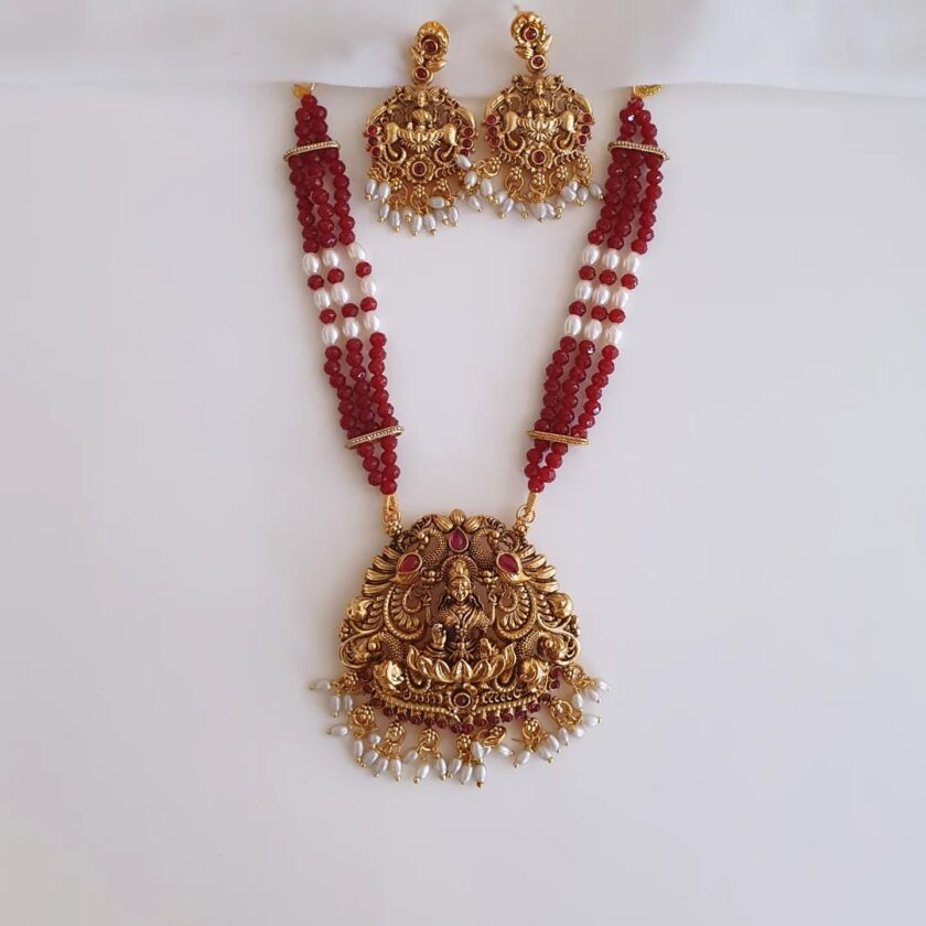 SHORT HAARAM-A2452 RUBY
