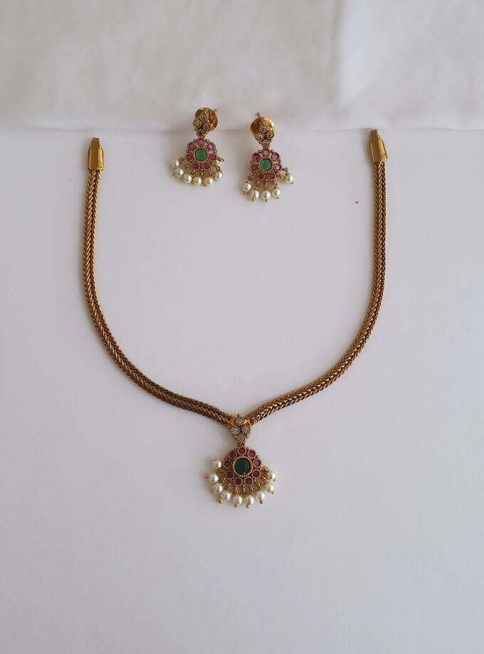 AD STONE NECKLACE(R)-A2473