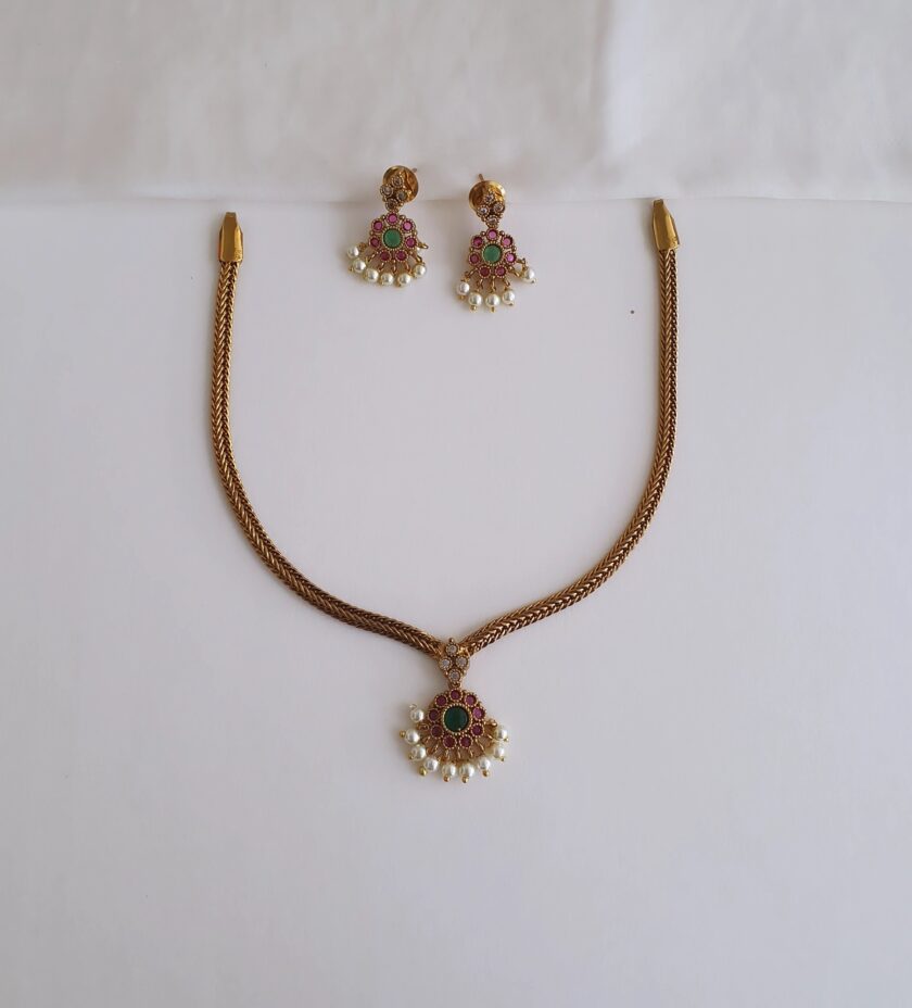 AD STONE NECKLACE(R)-A2473