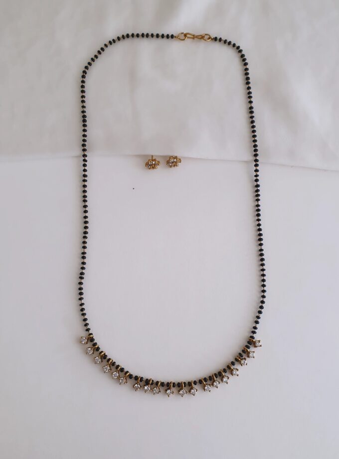 SHORT HAARAM AD STONE(S)-A1918 WHITE