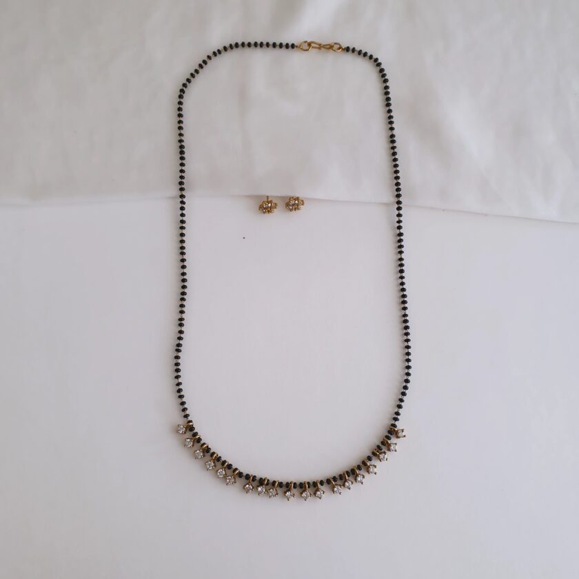 SHORT HAARAM AD STONE(S)-A1918 WHITE