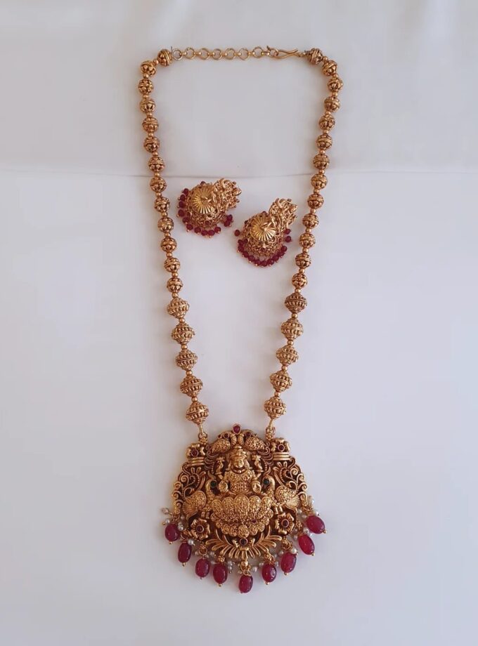 SHORT HAARAM-A2546 RUBY