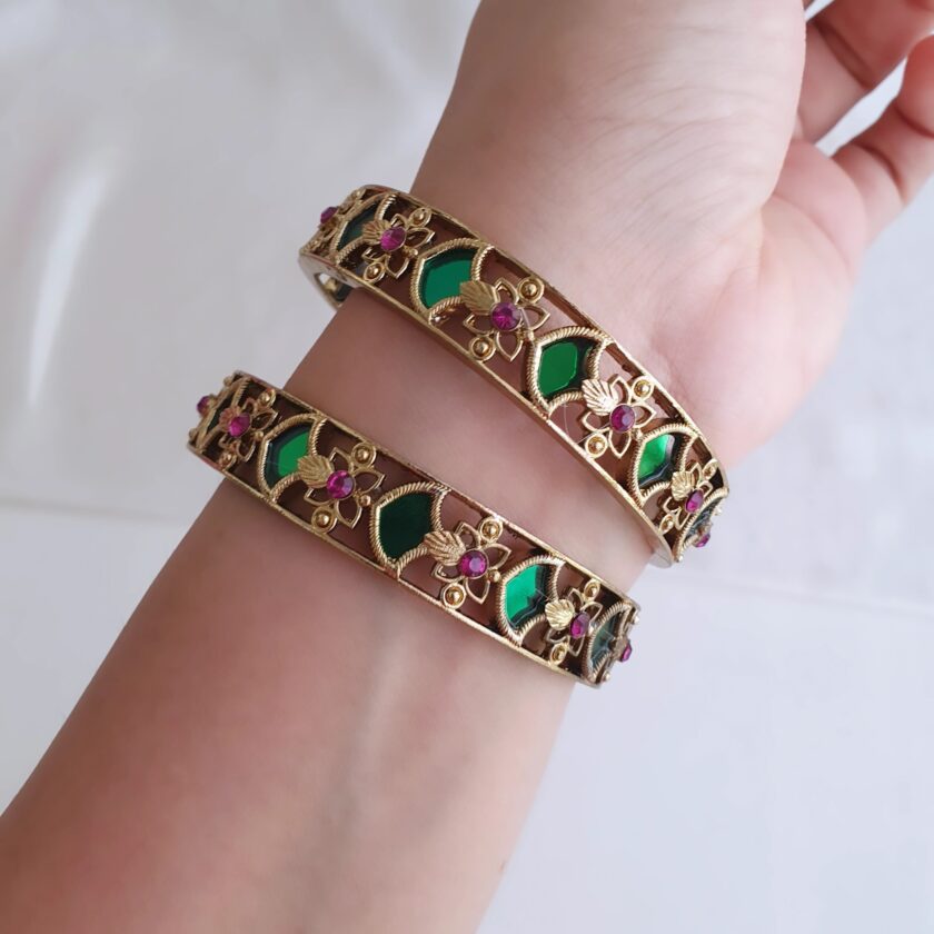 BANGLE SET OF 2 PALAKA MICRO PLATED-A2610
