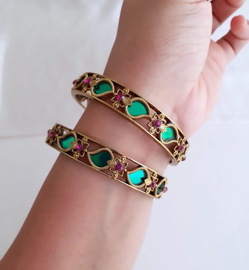 BANGLE MICRO PLATED MEHANDI-A2620