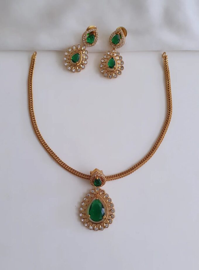 NECKLACE AD STONE-A2730 GREEN