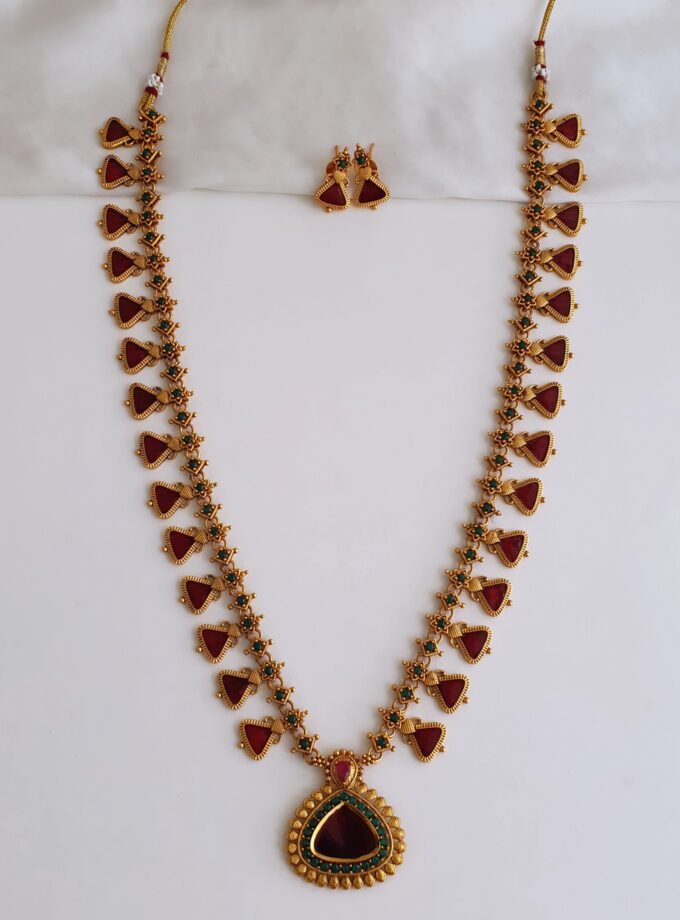 LONG HAARAM PALAKA-A1656 RED(without earring)