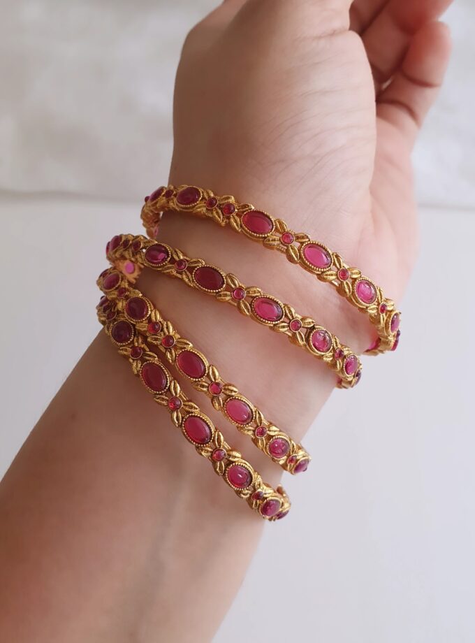 BANGLE SET OF FOUR-A2786