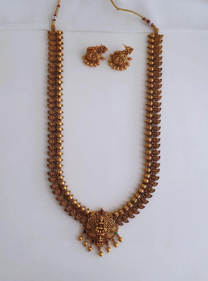 LONG HAARAM-A2790