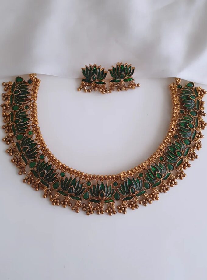 NECKLACE-A2805 GREEN