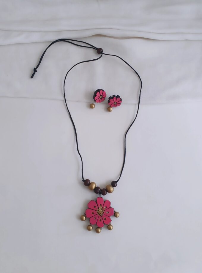 TERRACOTTA SHORT HAARAM-A2892