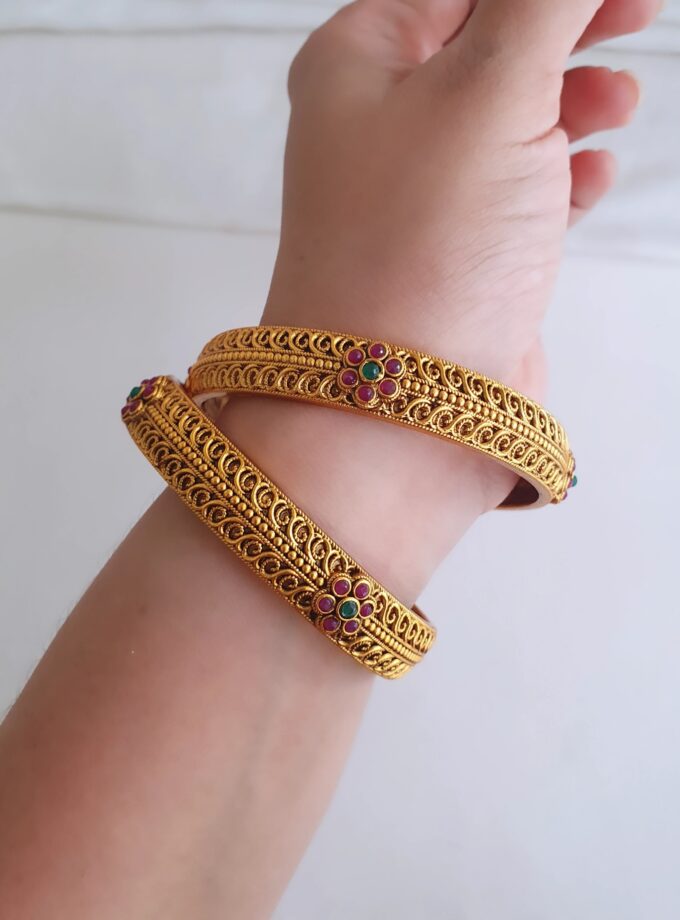 BANGLE SET OF TWO-A2894
