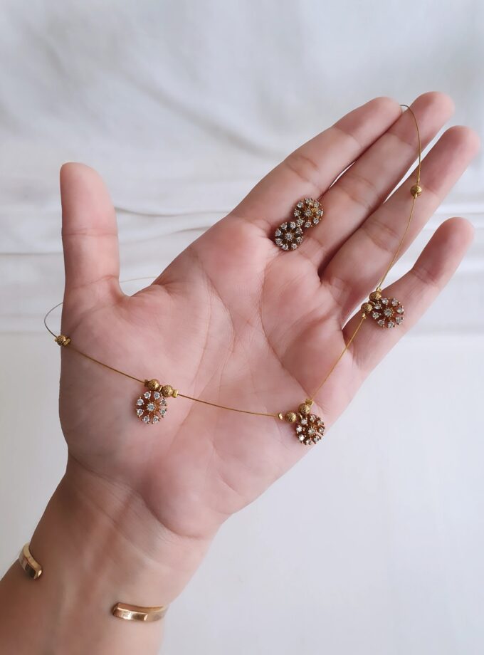 INVISIBLE CHAIN-A2907