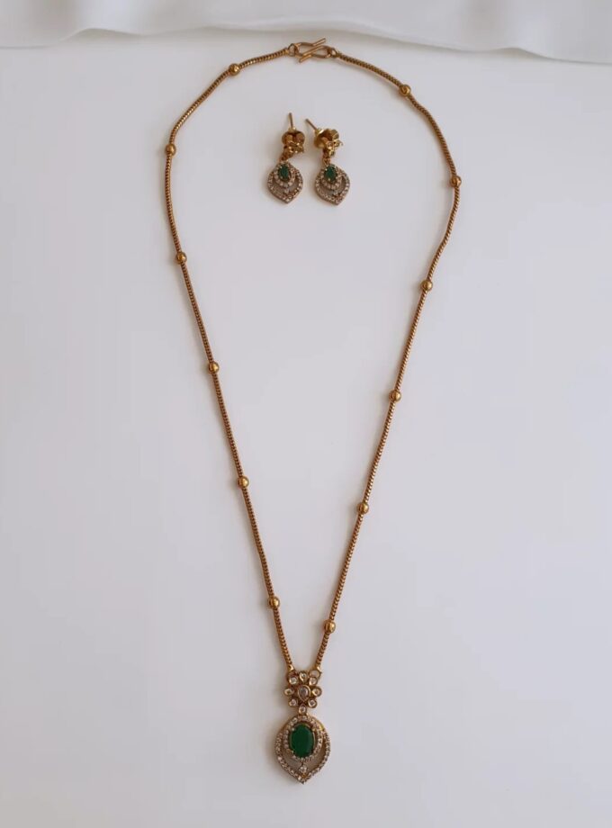 SHORT HAARAM AD STONE-A3142 GREEN