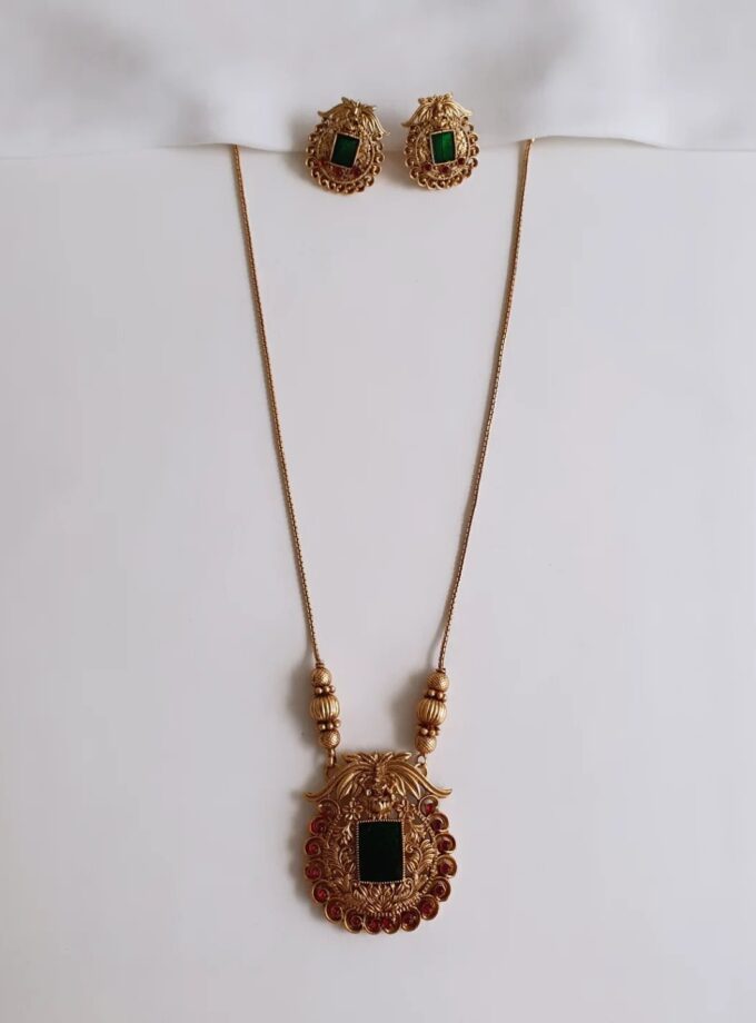 SHORT HAARAM-A3157 GREEN