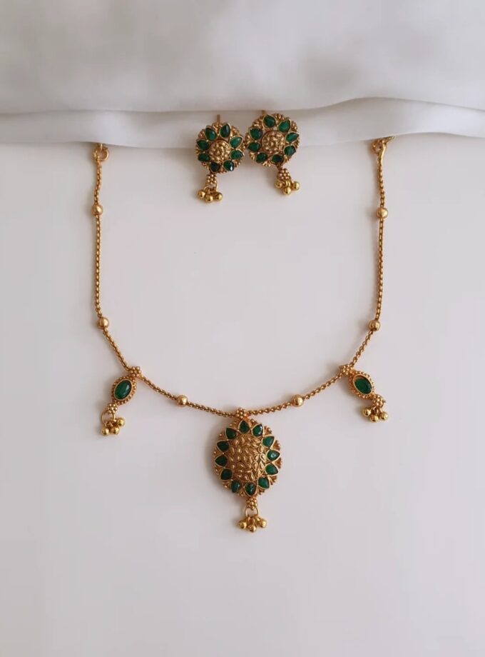 NECKLACE-A3355 GREEN