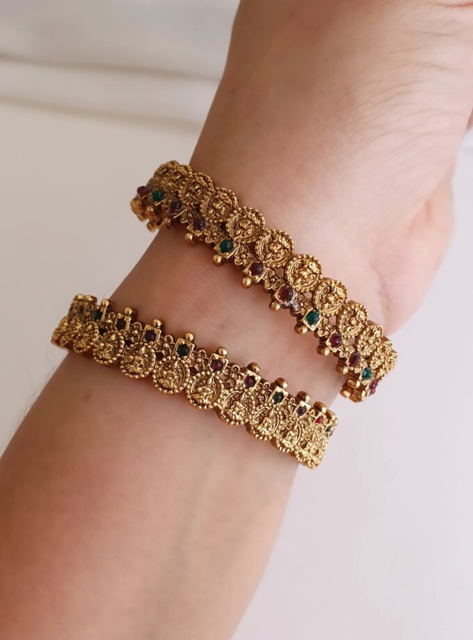 BANGLE SET OF TWO-A3377