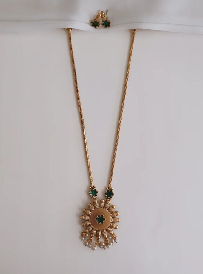 SHORT HAARAM-A3401 GREEN