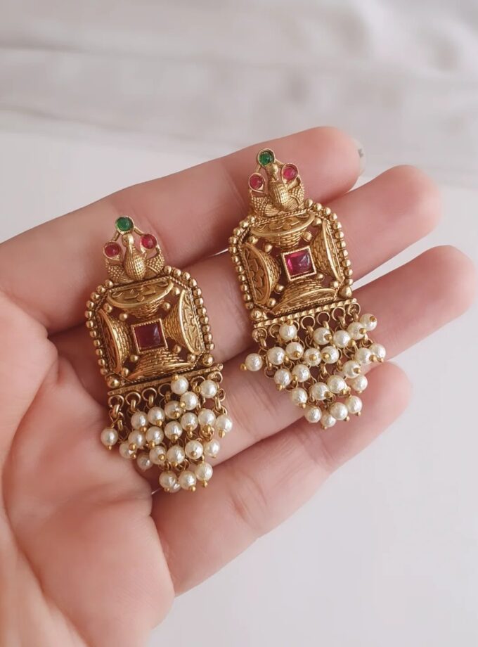 EARRING-E120 PEARL
