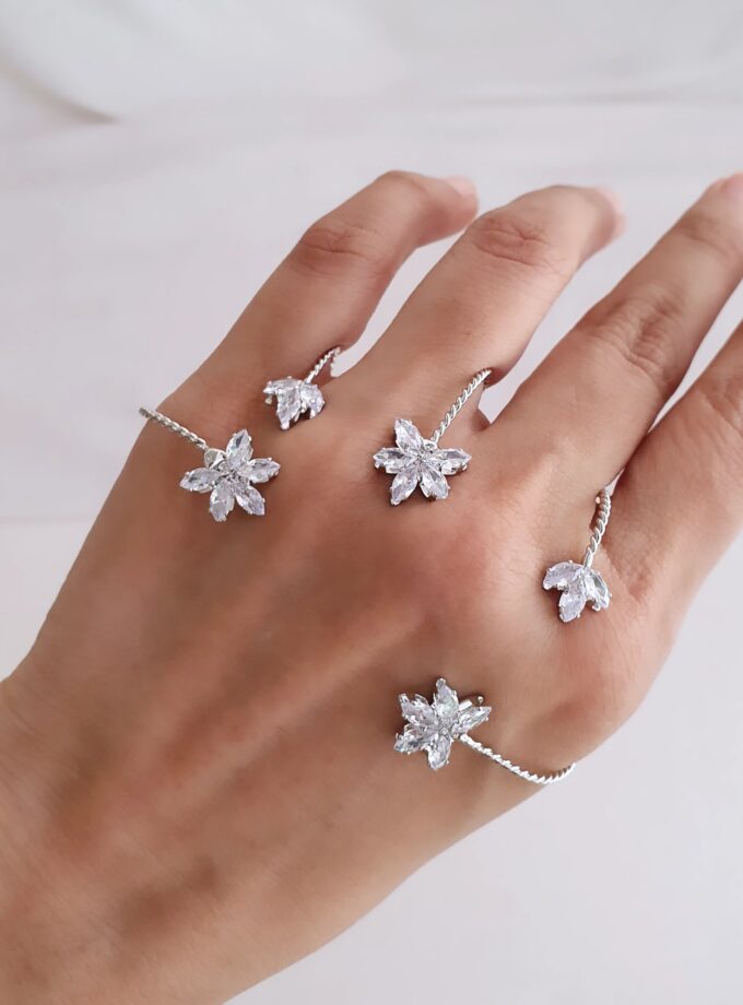 ADJUSTABLE HAND JEWELLERY-A3591