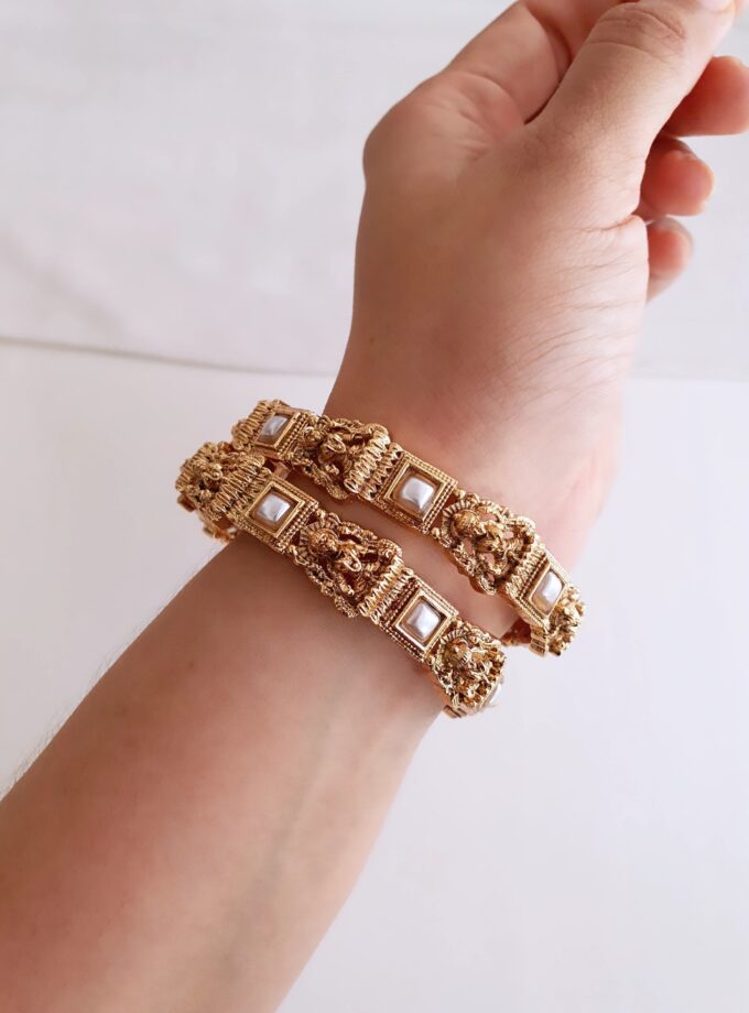 BANGLE SET OF TWO-A3601