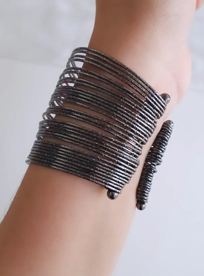 HAND CUFF-A3643 BLACK METAL
