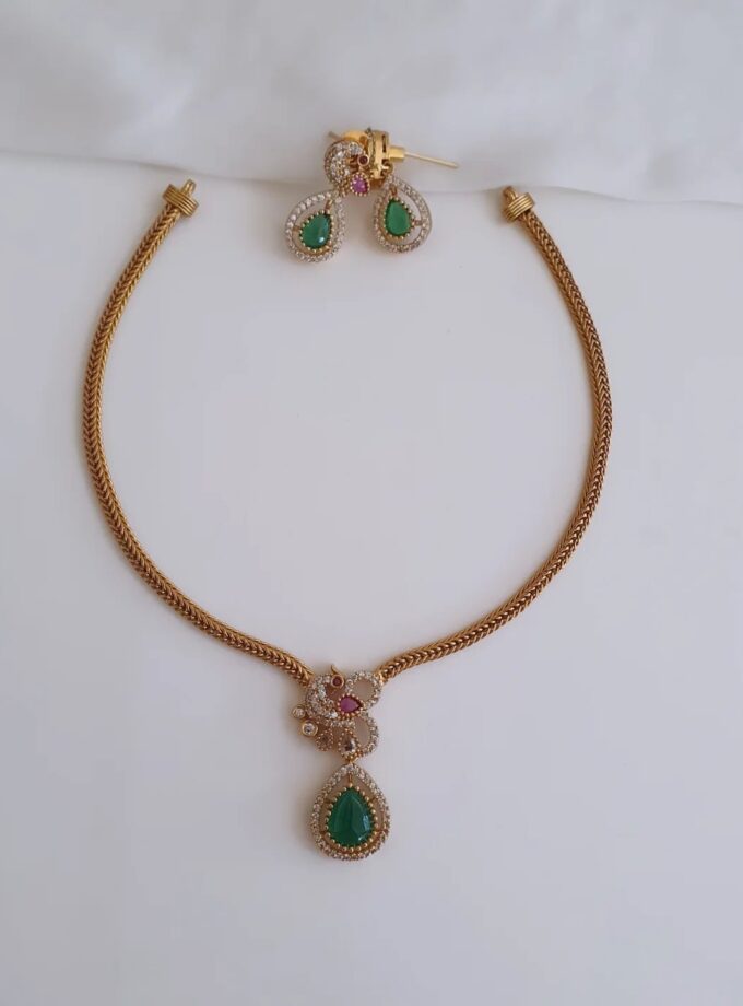 NECKLACE AD STONE-A3670 GREEN