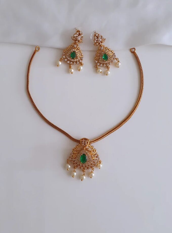NECKLACE AD STONE-A3686 GREEN