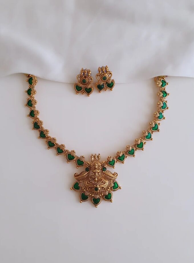 NECKLACE PALAKA-A3701 GREEN