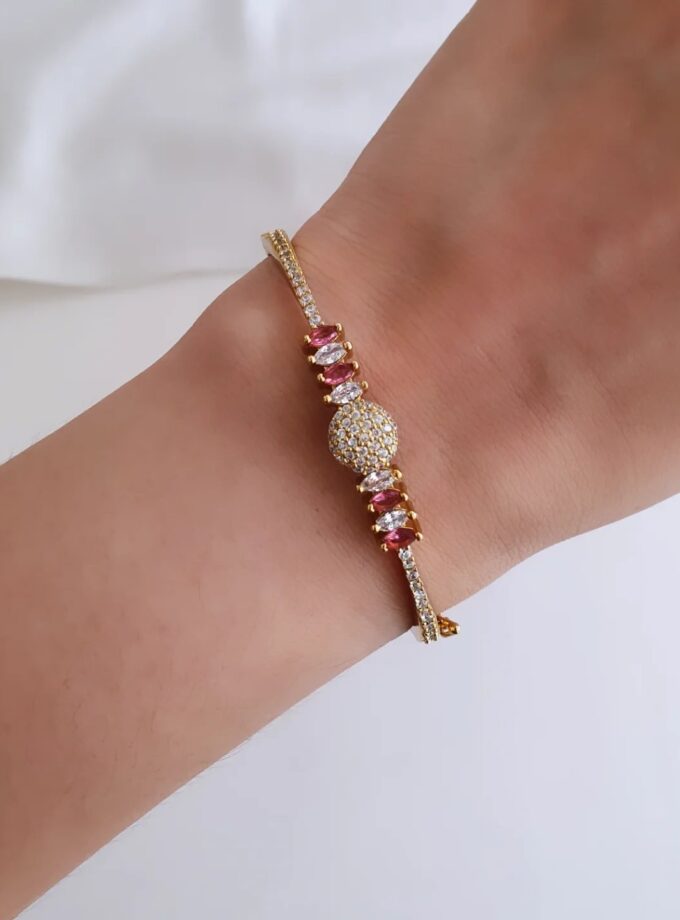 HAND CUFF AD STONE-A3744 RUBY