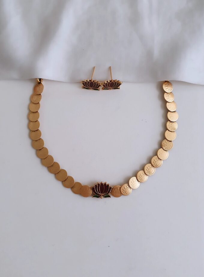 NECKLACE COIN LOTUS-A3762