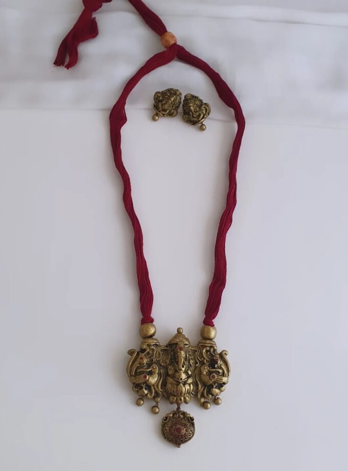 TERRACOTTA VINAYAK HAARAM-A3839 RUBY
