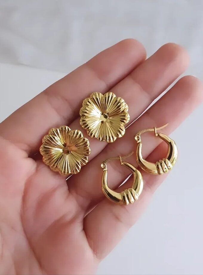 ANTI-TARNISH EARRING SET OF TWO-A3841(G)