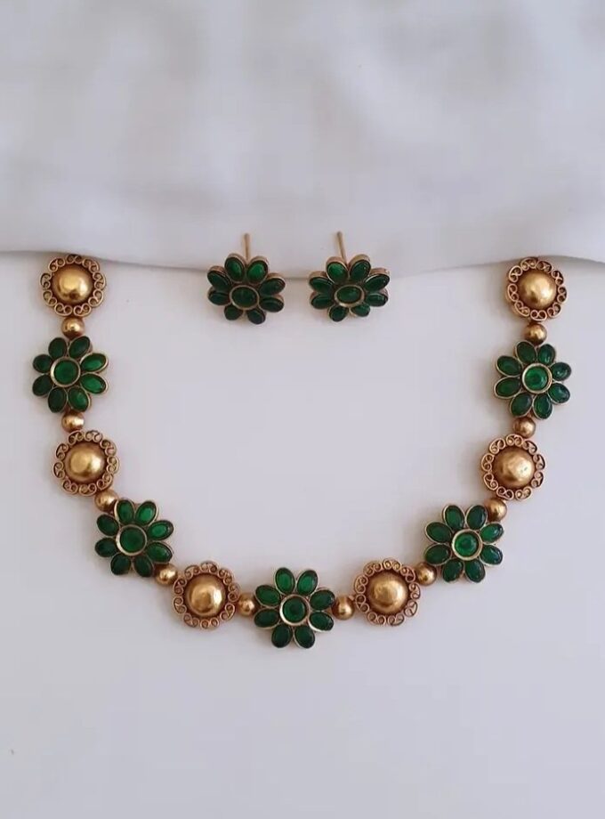 NECKLACE FLOWER-A3864 GREEN