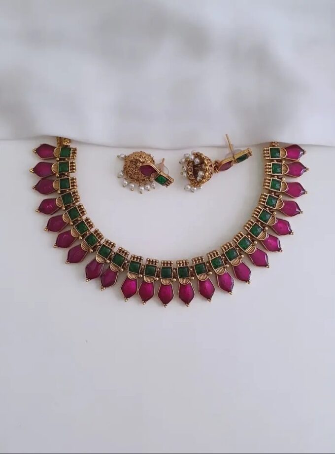 PALAKA NECKLACE-A2774 MAGENTA