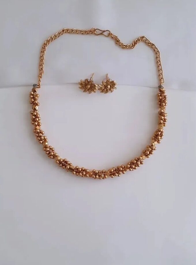 NECKLACE GUNGROO-A3929